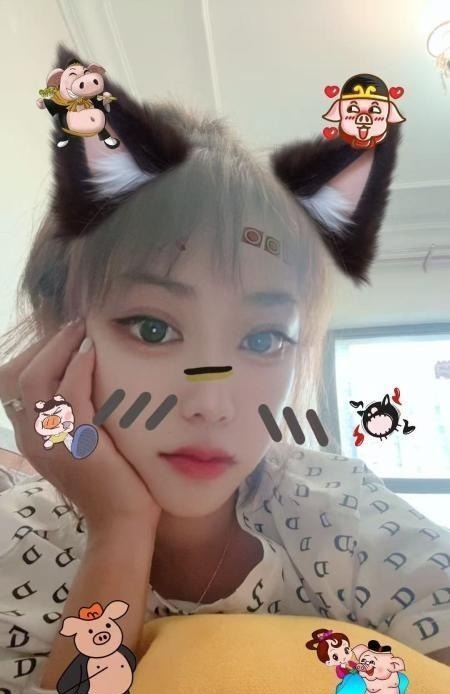 炮架子少妇 第1张