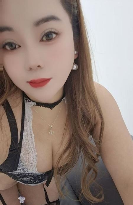 大奶少妇薇薇 第3张