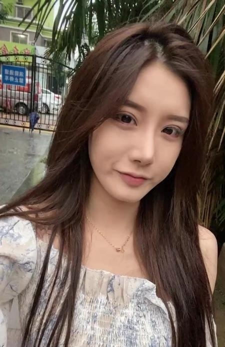甜美御姐瑶瑶 第2张