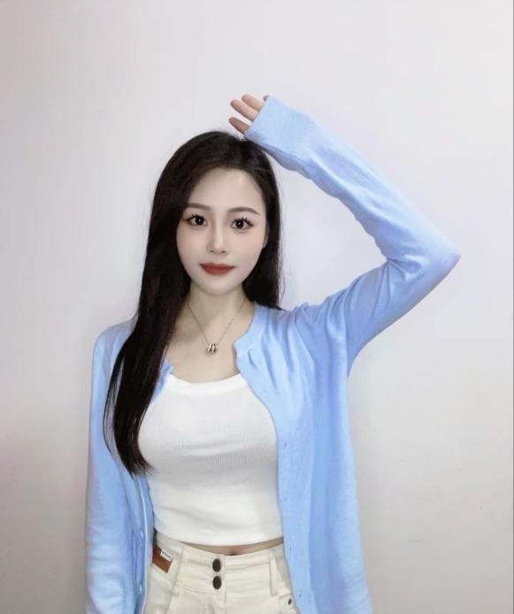宝安气质性感美女 第3张