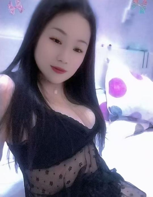新建大胸骚熟女 第2张
