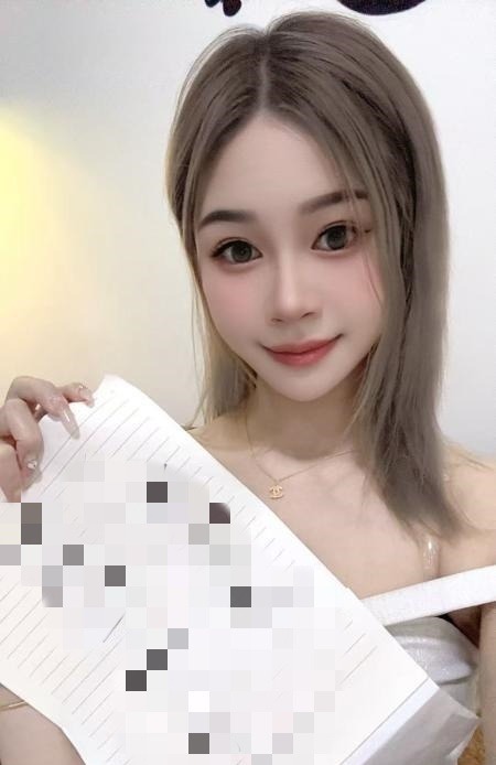 甜妹希贝 第2张