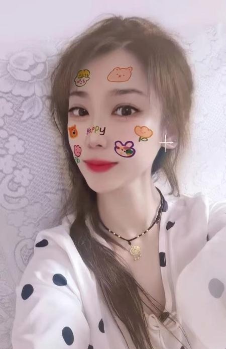 炮架子少妇 第3张