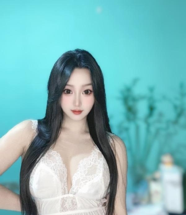 美胸小月 第3张