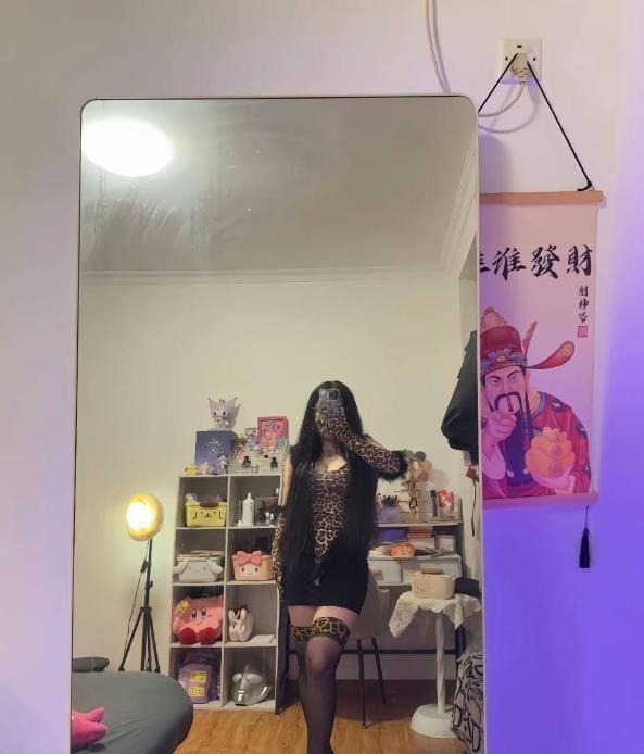 二刷小店区骚妹子 第2张