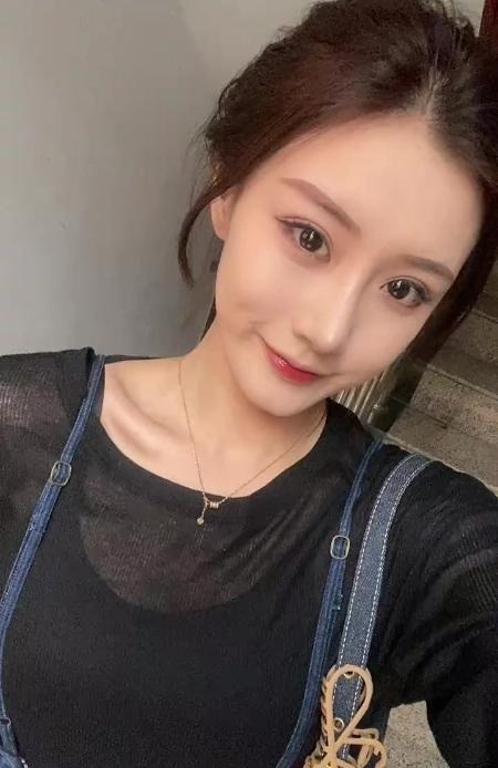 甜美御姐瑶瑶 第3张
