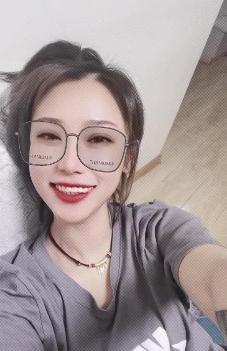 少妇苹果闺蜜双飞 第2张