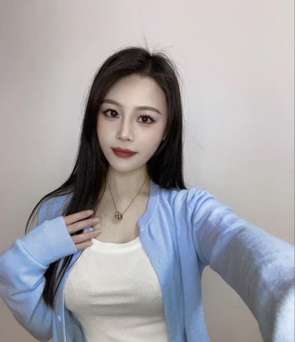宝安气质性感美女 第4张