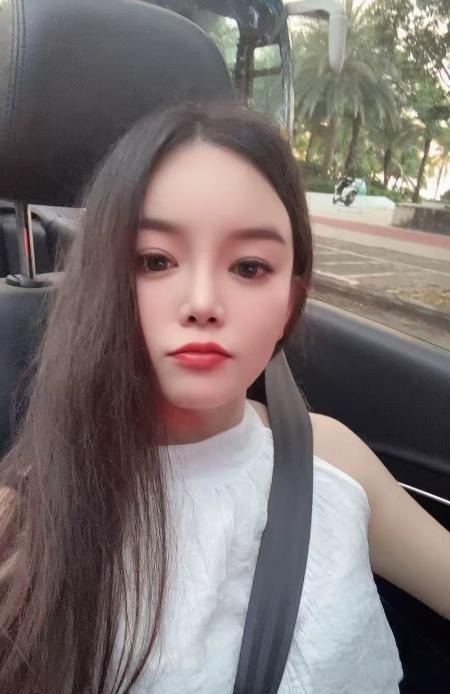 大长腿炮姐 第1张