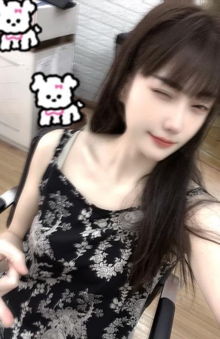 服务型美女 第2张