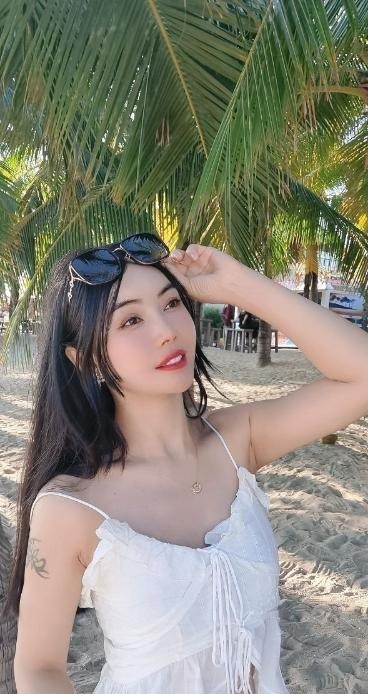 身材很棒的柠檬老师 第3张