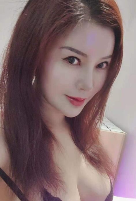 丰满欲女 第2张