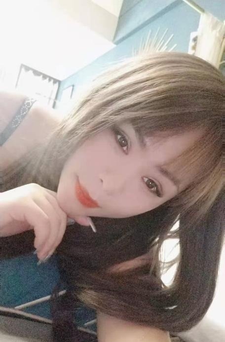 红桥大胸熟女可双飞 第1张