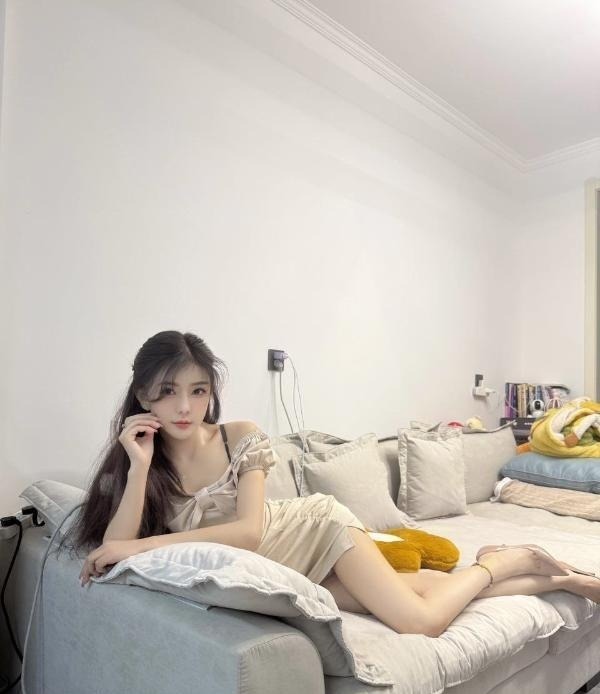 金水大长腿青青 第3张