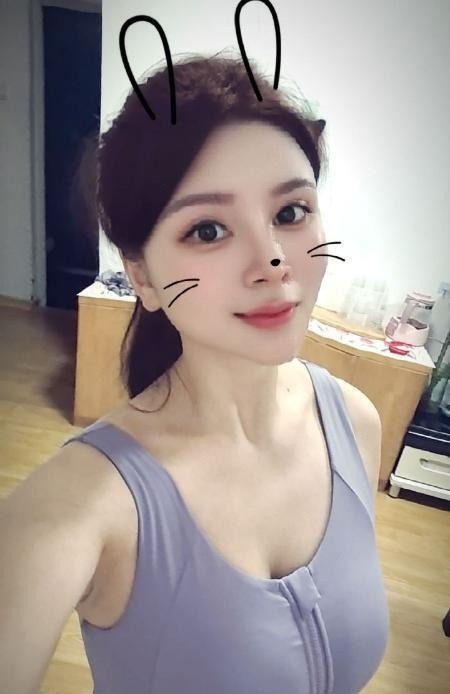 炮架子叶美美 第2张
