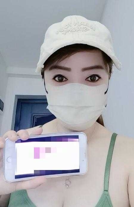 很败火的巨乳少妇 第1张