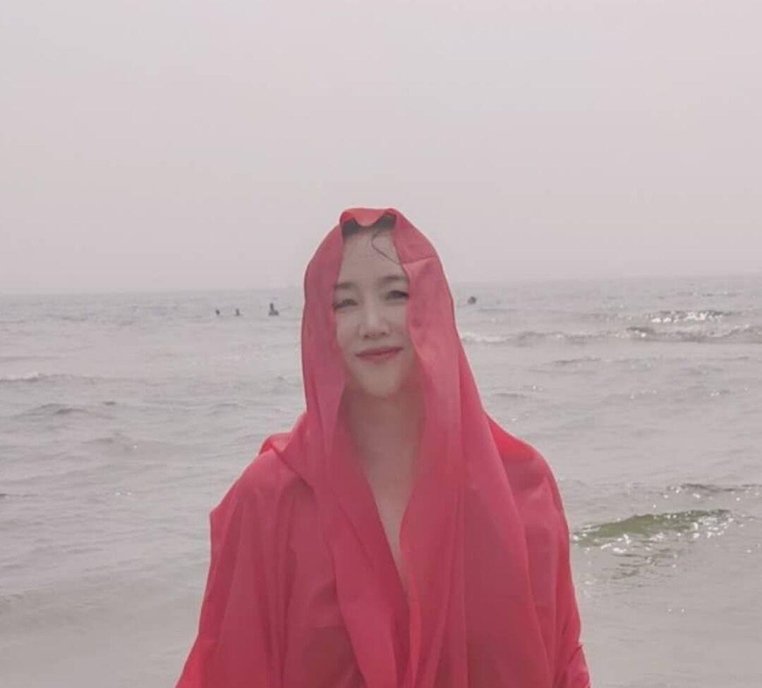 东站附近的熟女 第1张