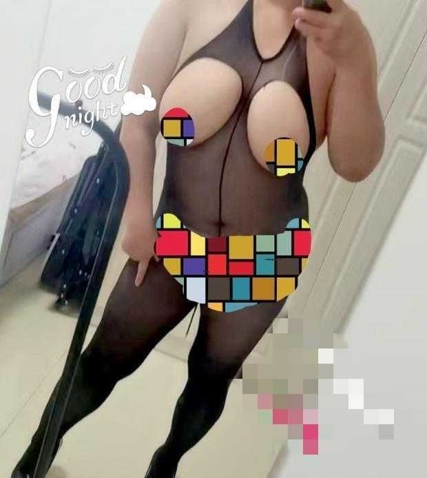 乳波霸少妇服务好 第1张
