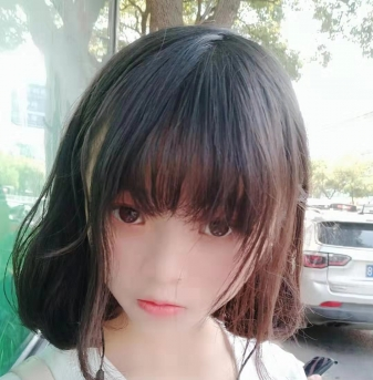 湖南身材娇小萝莉妹纸求包 第2张