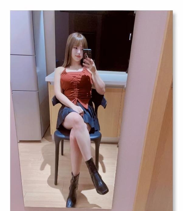 温柔软妹子 第1张