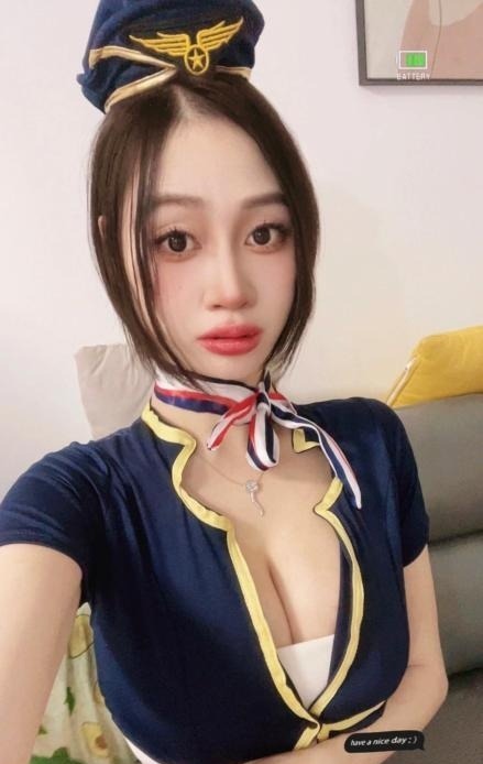 制服诱惑小静儿 第1张