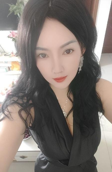 官渡健身小姐姐 第1张